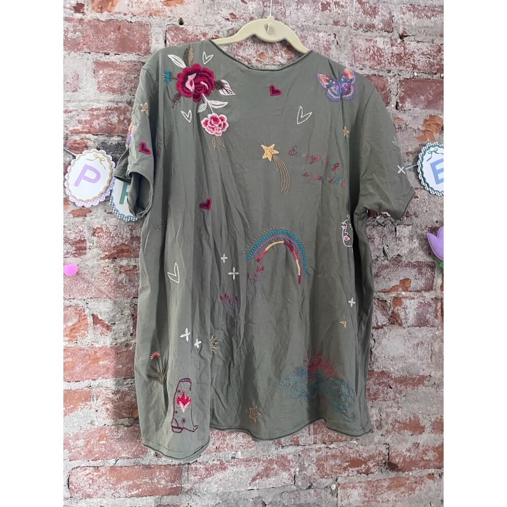 Johnny Was Monroe Everyday Tee Embroidered Blouse - Picture 3 of 4